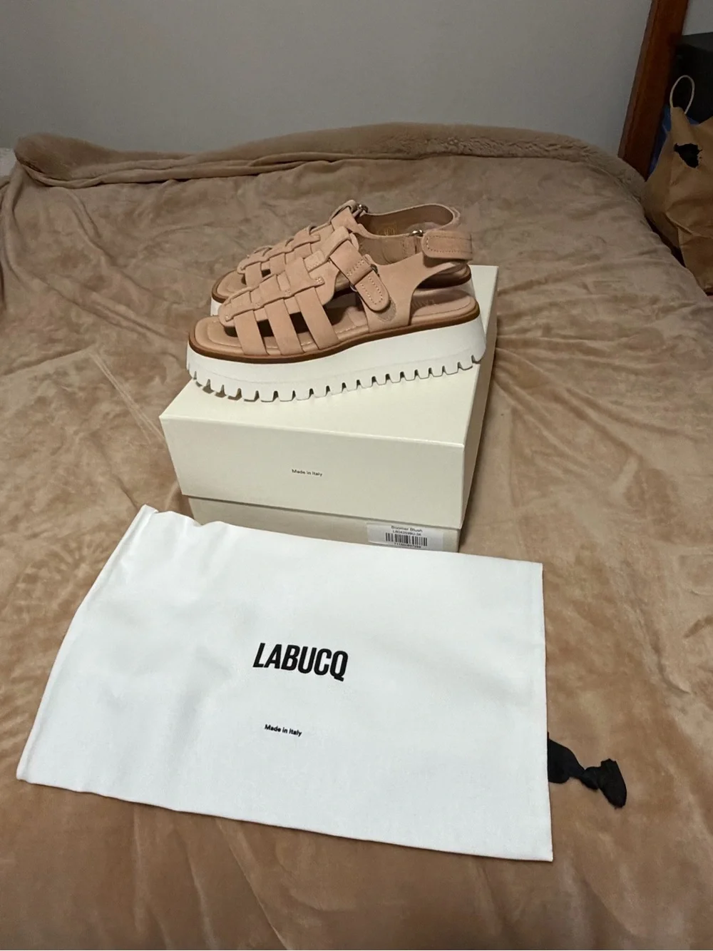 New LABUCQ Boomer Blush Leather Fisherman Sandals Women’s 38/7